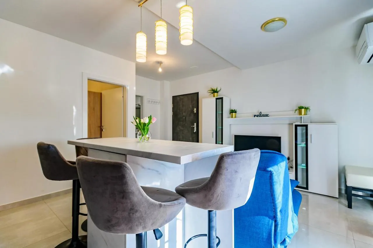 Holiday Apartment Zadar - With Summer Balcony And Parking
